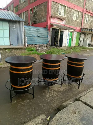 Modern Design Barrel Bar Tables 