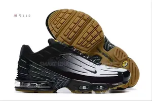 Nike Tn Black