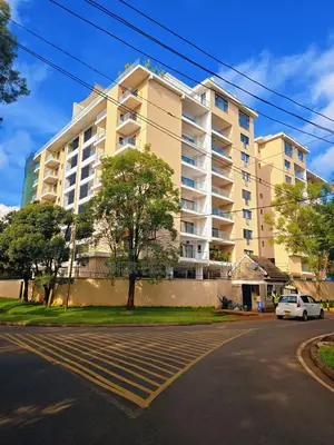 3bdrm Apartment in Lavington, Muthangari for sale