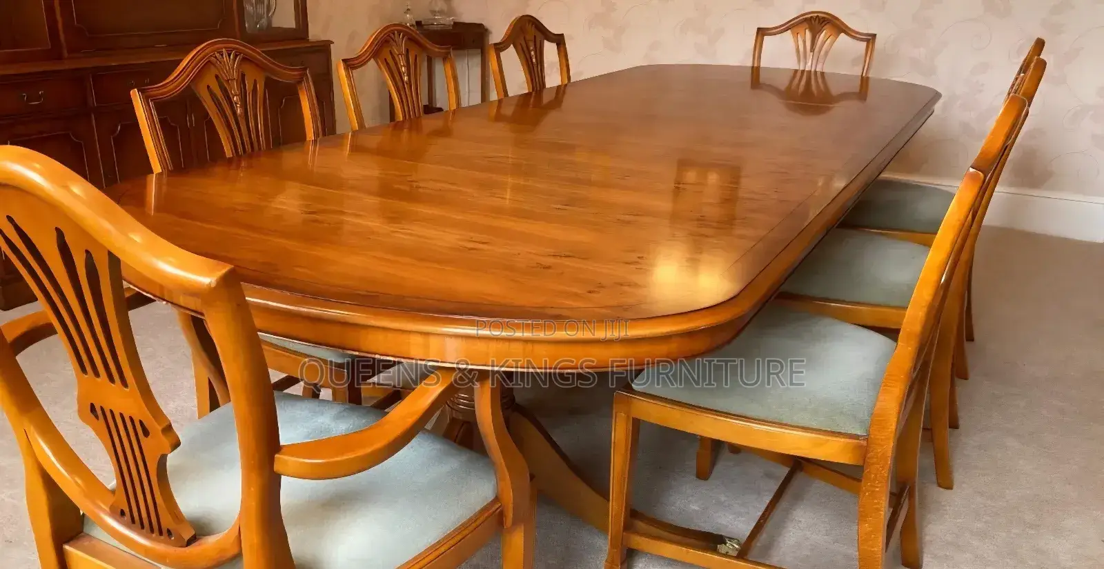 Mahogany Dining Tables With 8 Seater