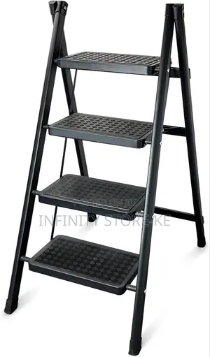 4 Steps Folding Ladder