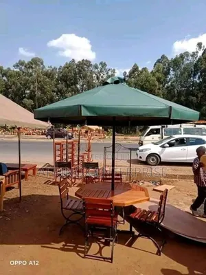 Outdoor Parasol Umbrella With 6 Chairs