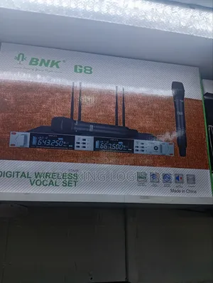 BNK G8m Wireless Microphone