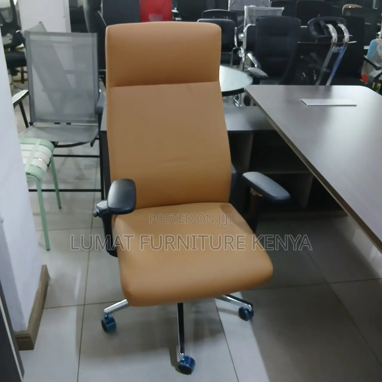 High Back Executive Brown Staff Seat