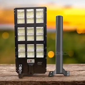 2000w Solar Light With High Performance And Space Efficient Design