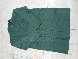 Small Size Woven Cotton Dustcoat in Kenya