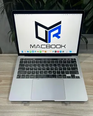 Laptop Apple MacBook Pro 2022 M2 16GB Apple M2 SSD 512GB