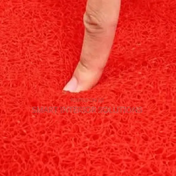 High-Perfomance Spaghetti Carpet