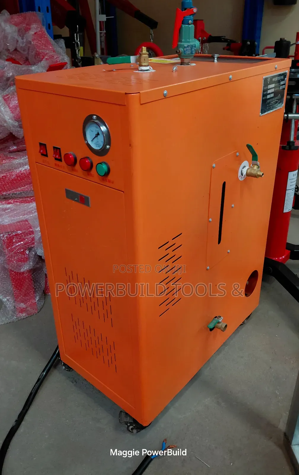 Pressurised Steam Carwash Machine For Engine Wash