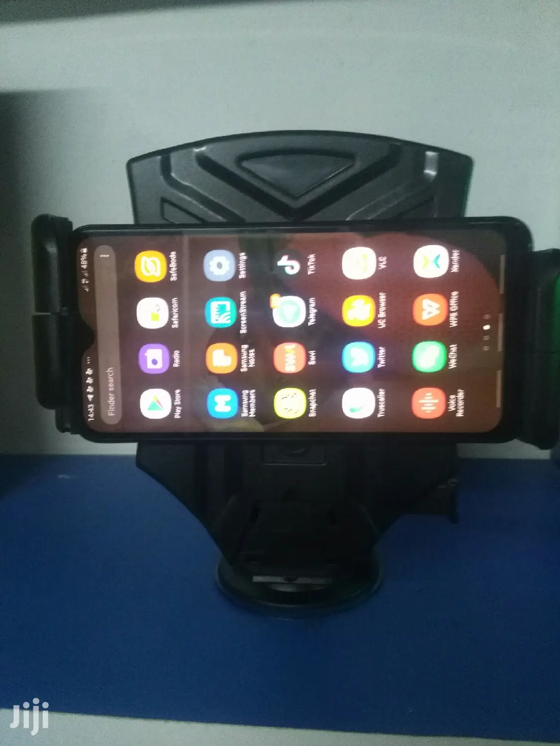Universal Holder For PC,Tablet,Smart Phone..360°