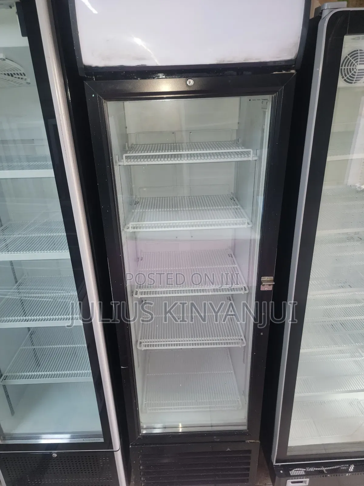 500l Standing Chiller Display