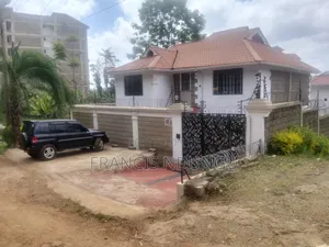 5bdrm Maisonette in Kiambu CBD for sale