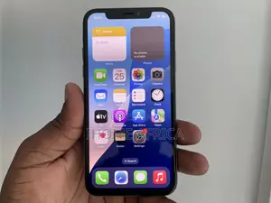 Apple XR 64 GB Black