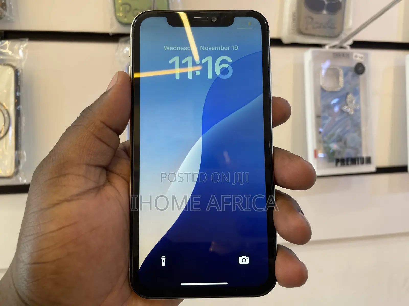 Apple iPhone 11 64 GB White