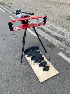 Tube Bending Machine/Pipe Bender
