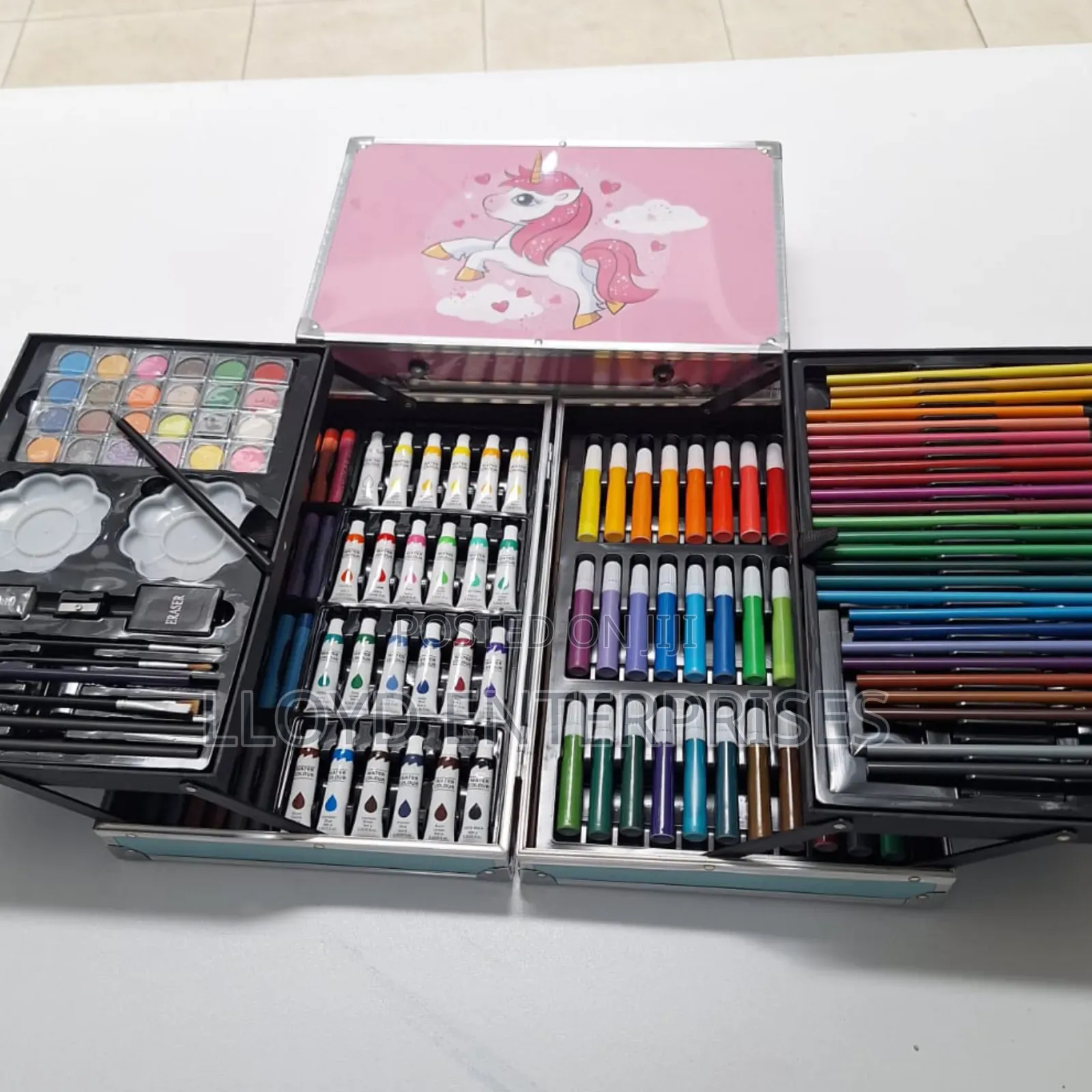 145pcs Art Set