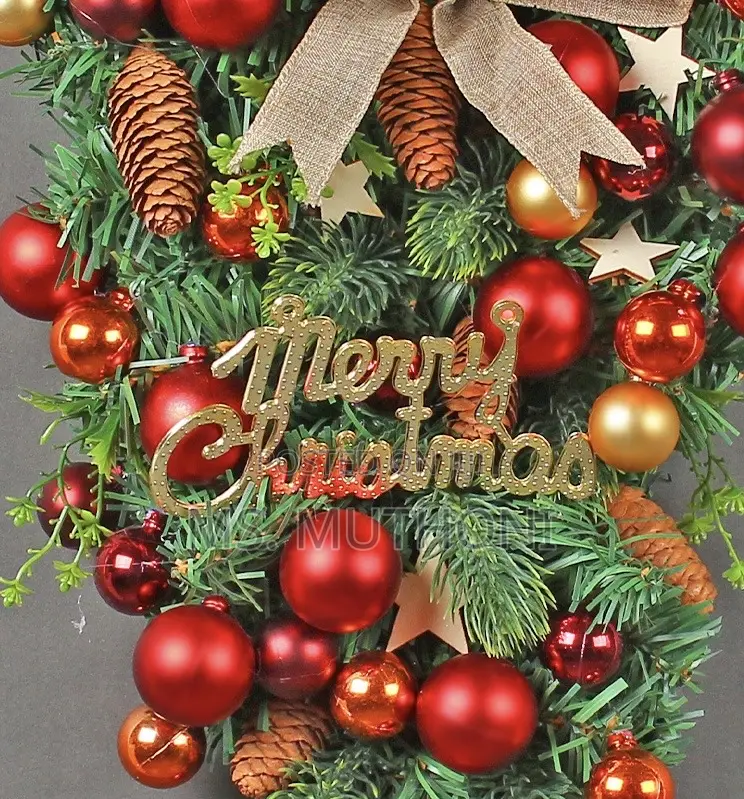 Front Door Hanging Christmas Red Wreath