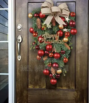 Front Door Hanging Christmas Red Wreath