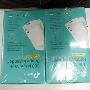 300 MBPS Wifi Extender Brand New