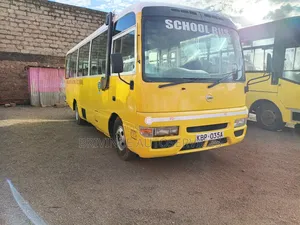 Nissan Civilian 2008 Yellow