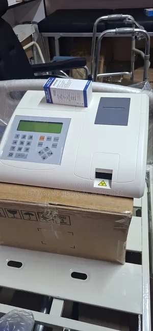 Urine Analyzer