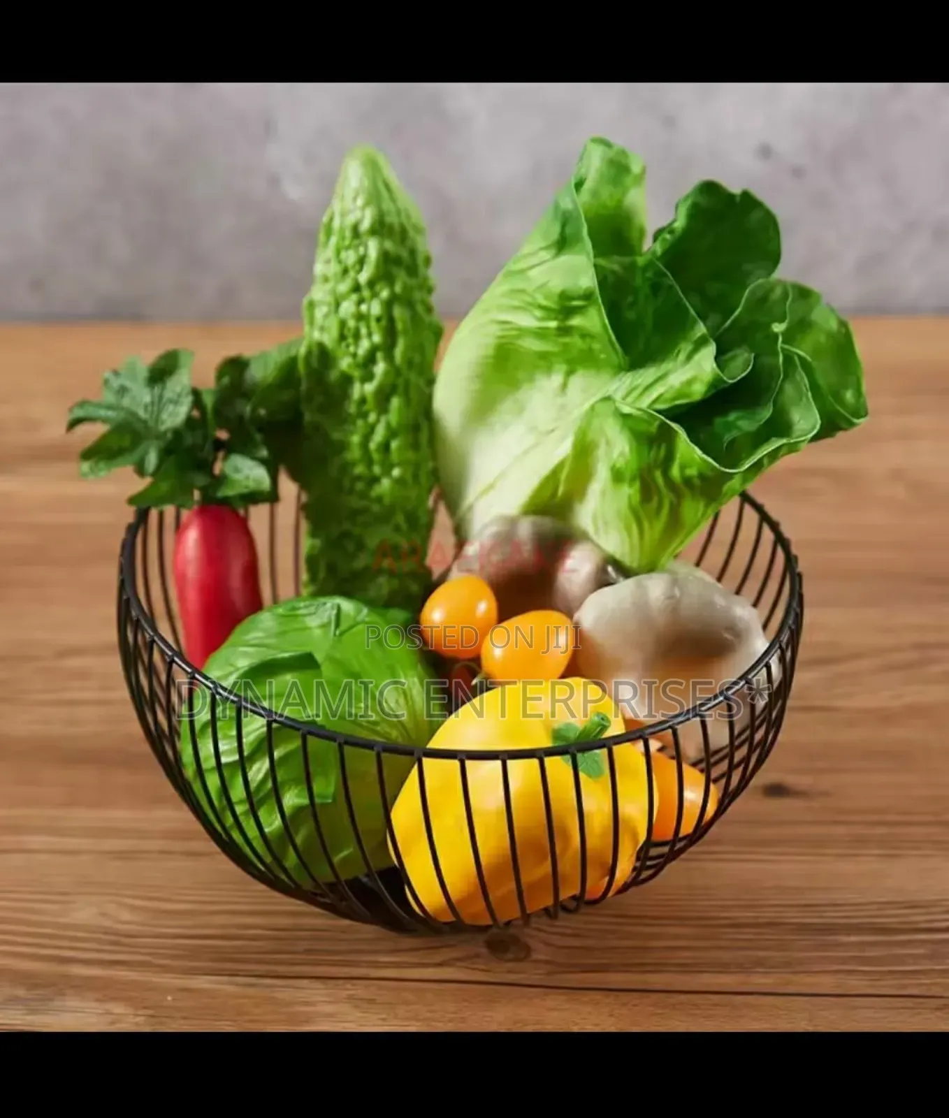 Black Metal Wire Fruit Basket