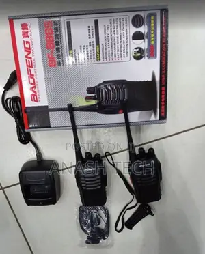 Baofeng Bf 888s Upto 3 KMS Radio Walkie Talkies With Earphones