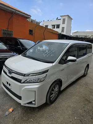 Toyota Voxy 2019 White