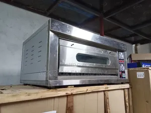 Single Deck,Commercial Baking Oven – Heavy Duty
Perfect for Bakeries
