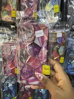 Esouris iPhone 13 Pro Max Geometric Shape Diamond Mesh Pattern Case