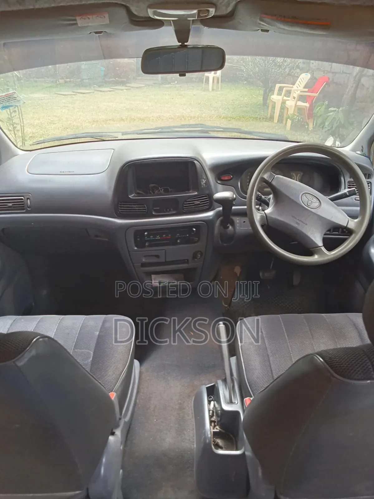 Toyota HiAce 2004 Silver