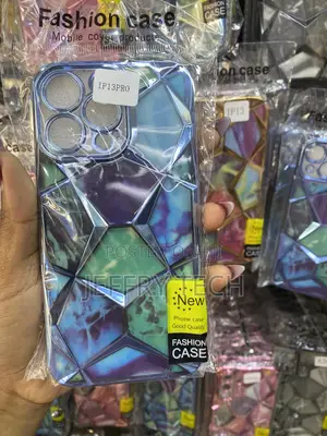 Hsrpro iPhone 13 Pro Geometric Diamond Shape Cover With Chrome Plating