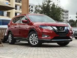 Nissan X-Trail 2.0 Hybrid AWD 2018 Red