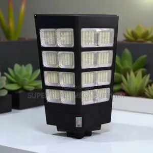 2000w Solar Street Light With Waterproof Casing and Easy Setup Feature
