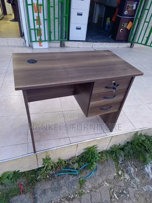 Generic Study Computer Desk