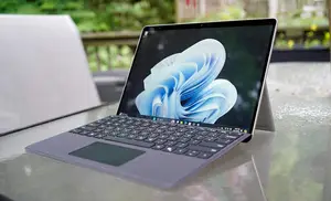 New Laptop Microsoft Surface Pro 10 16GB Intel Core I7 SSD 512GB