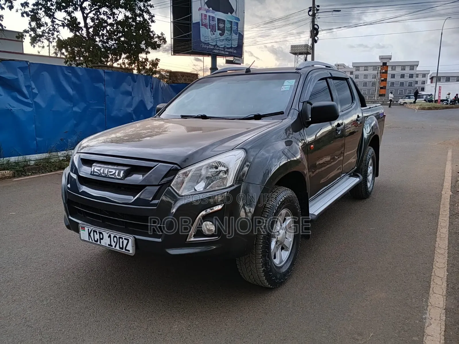 Isuzu D-MAX 2018 Green