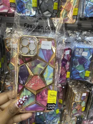 Jispok iPhone 12 Pro Geometric Diamond Pattern Cover With Plating