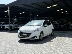Peugeot 208 2019 White