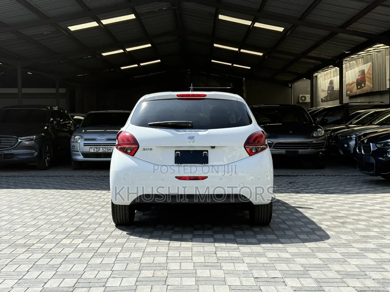 Peugeot 208 2019 White