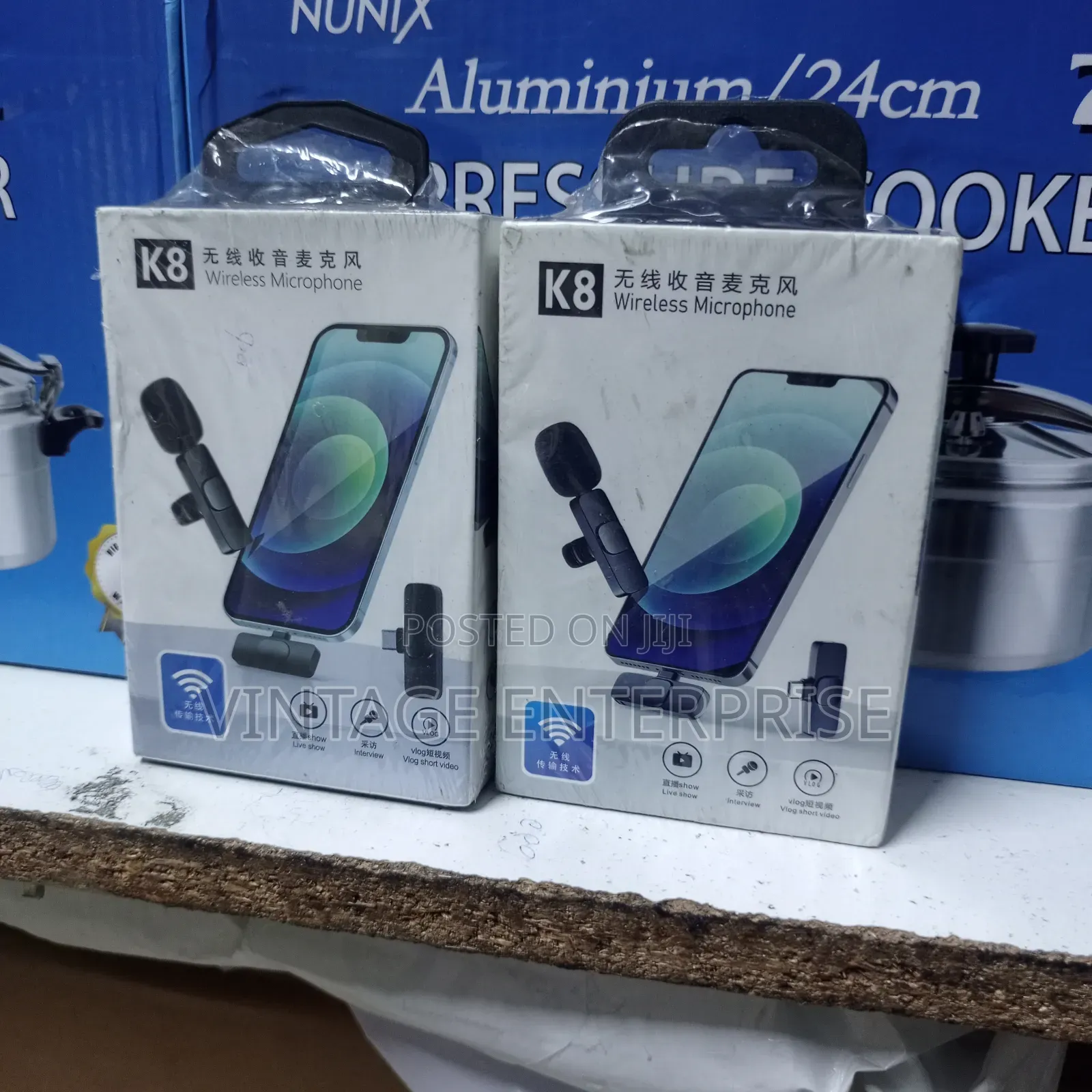  Wireless Microphone