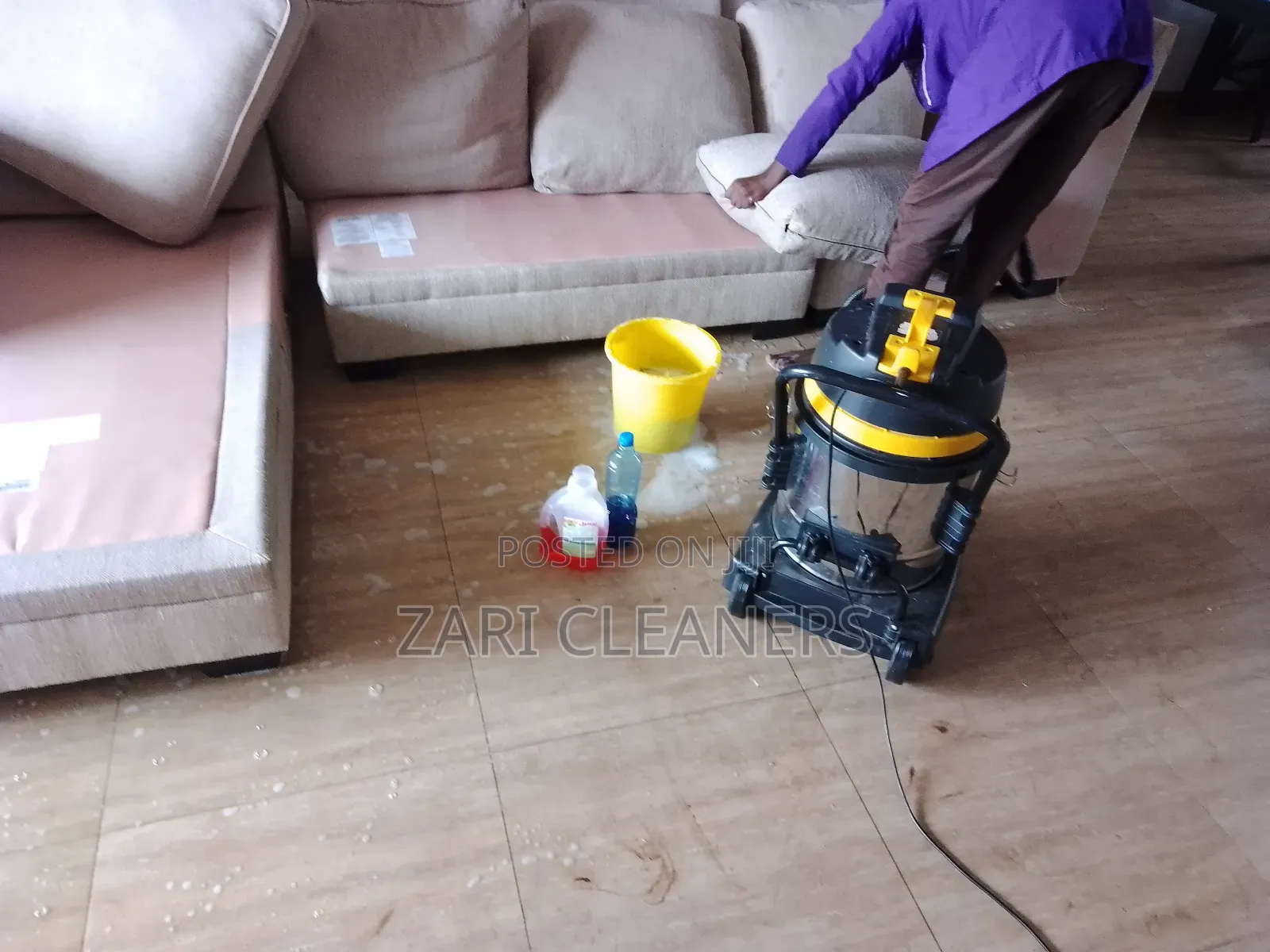 Leather Fabric Sofaset Cleaners