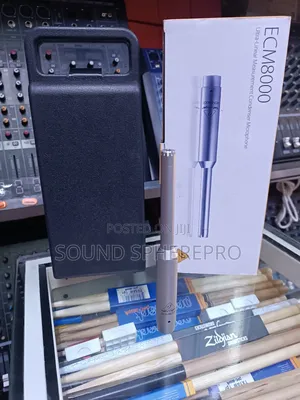 Behringer Ecm 8000 Ultra Linear Measurement Condenser Microphone