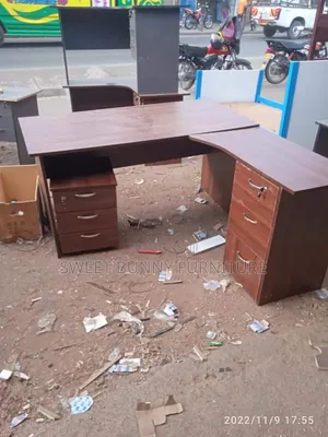 L-Shape Office Desk