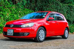 Volkswagen Golf 2012 Red