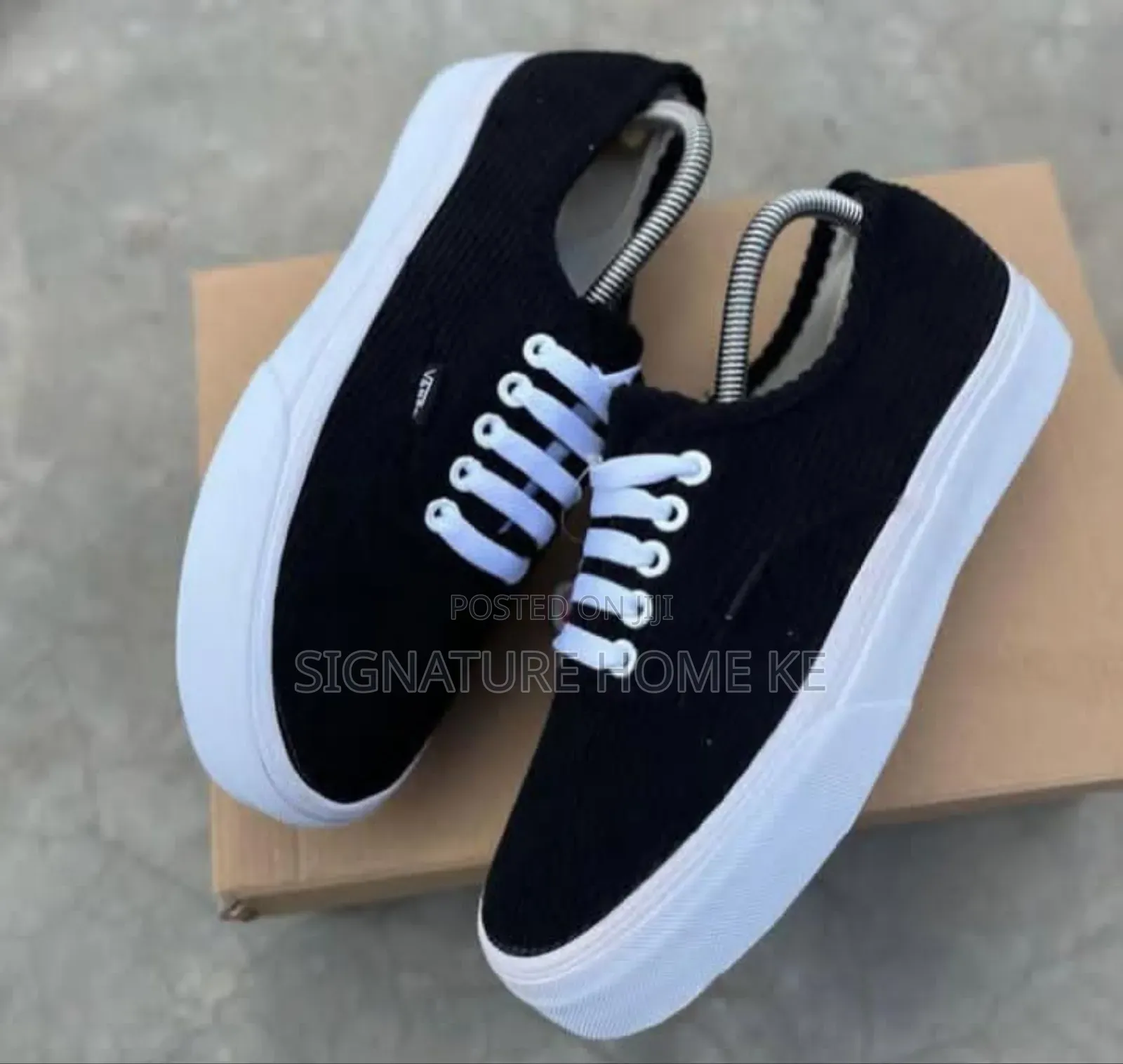 Vans Unisex Shoes