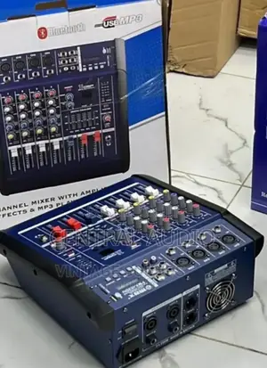Max 4channel Powered Mixer