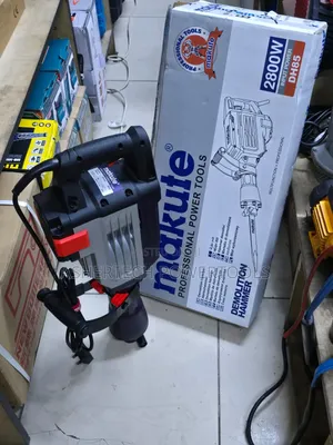 Makute Demolition Hammer 2600w