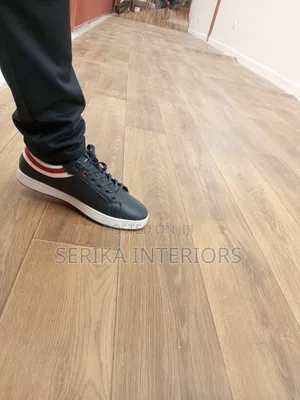 Comfortable Vinyl Flooring Mkeka Ya Mbao Environmental Friendly