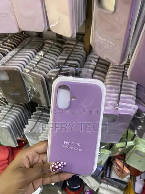 Amytor iPhone 16 Microfiber Lining Liquid Silicone Case